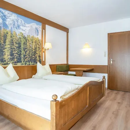 Hotel Bergland Obsteig