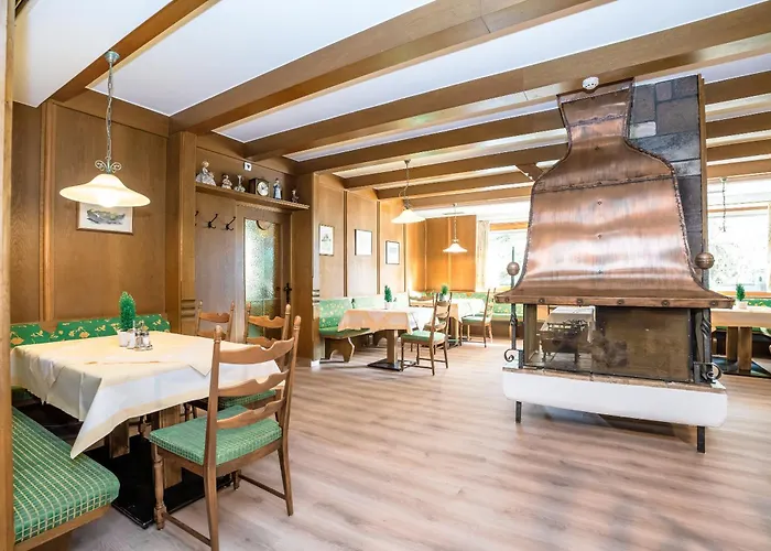 Mooswald Szálloda 4*