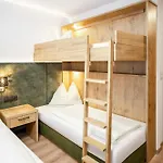 Mooswald Hotel 4*