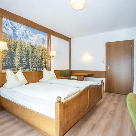 Hotel Das Mooswald 4*